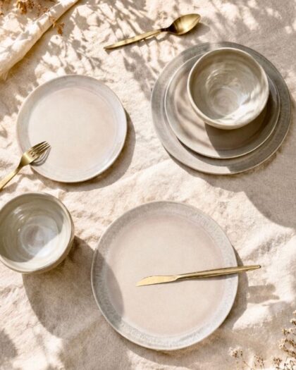 Pearl Oyster Dinner Set (12 - 24 pcs)
