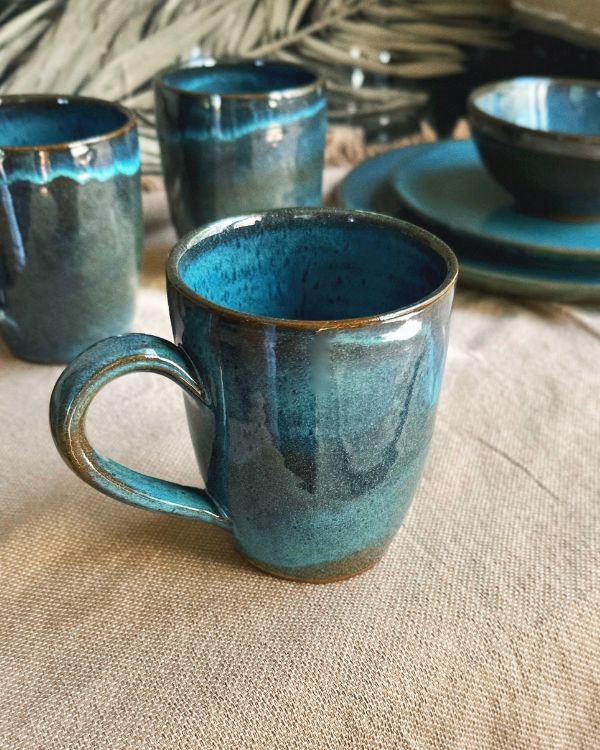 Black Coffee Mugs, 250 ML, Random Colour Inside, Handmade Microwave Safe  Ceramic Mugs