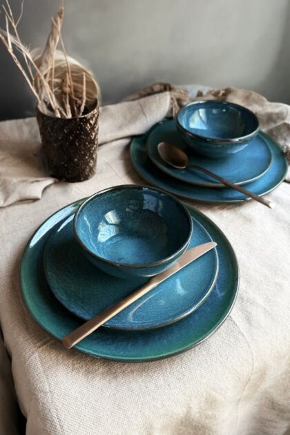 Dinnerware