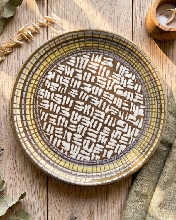 The Artisan Serving & Decorative Plate